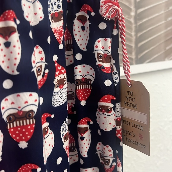 Santa Treasure Pajama Joggers NWT - Picture 5 of 5